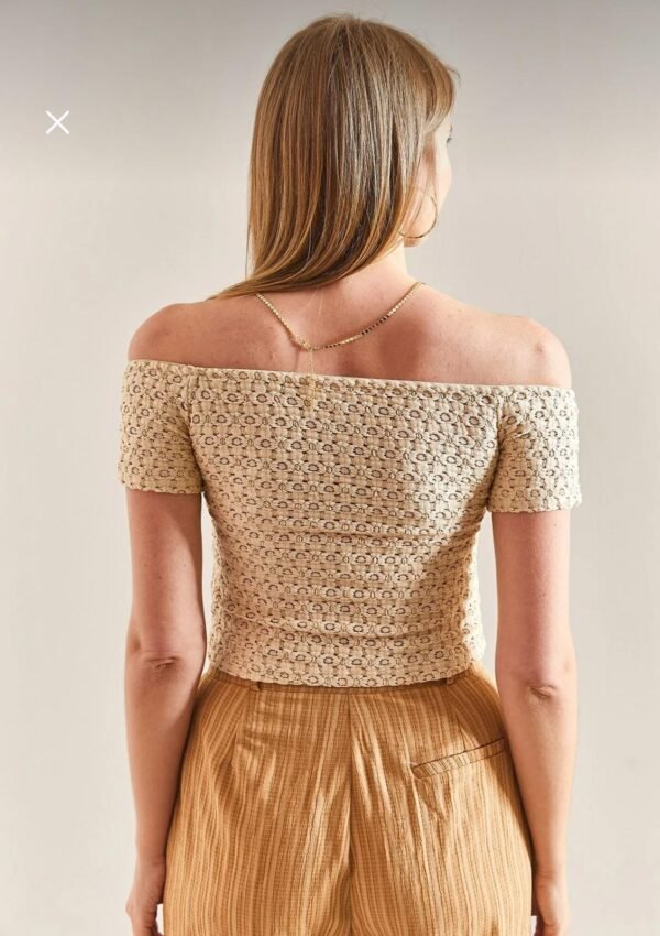 Lace Detail Crop - Image 14