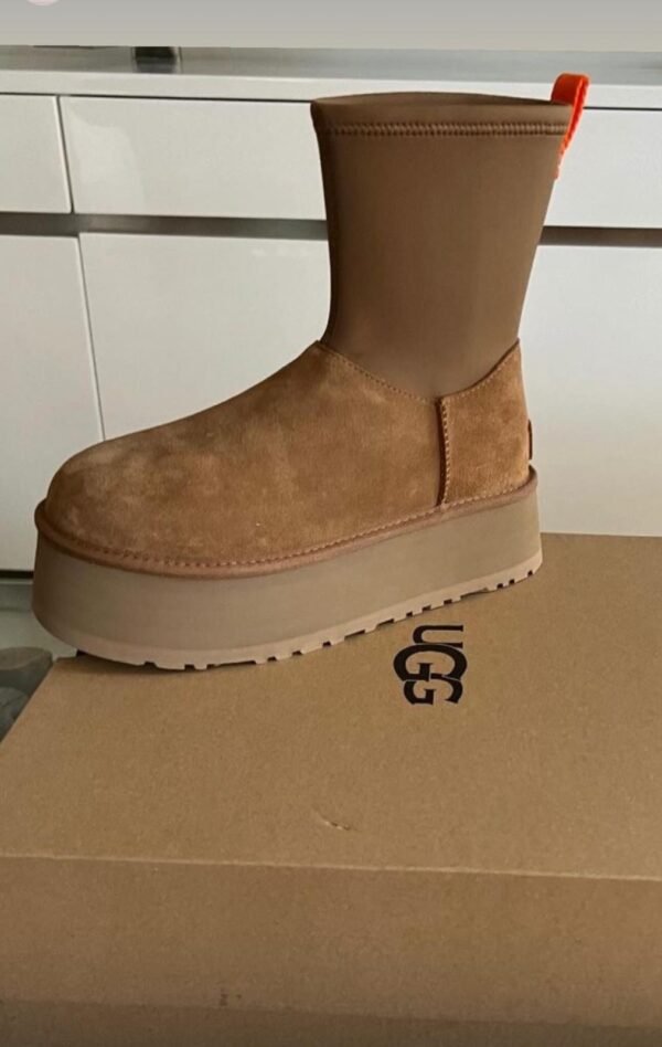 Ugg Classic Dipper Boot - Image 4