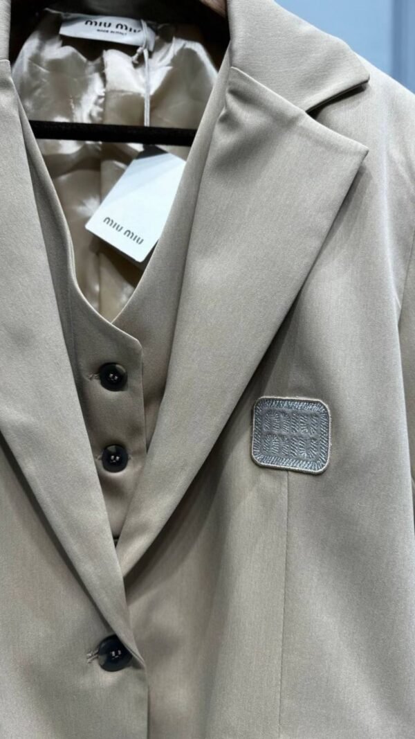 Miu Miu Blazer Jacket Short Skirt Set - Image 4