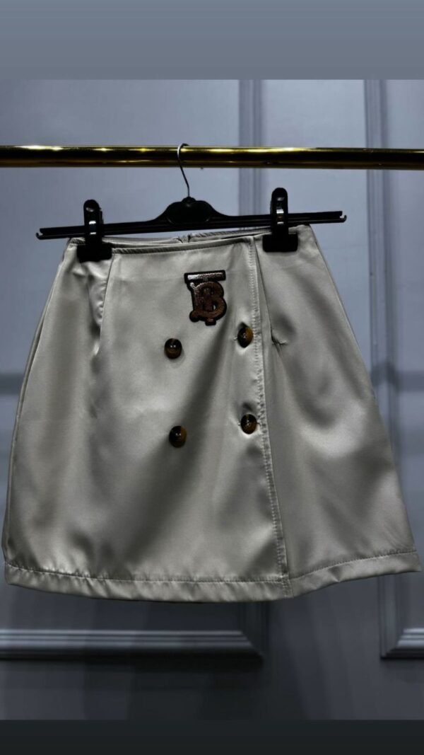 Burberry Jacket Skirt Set - Image 8