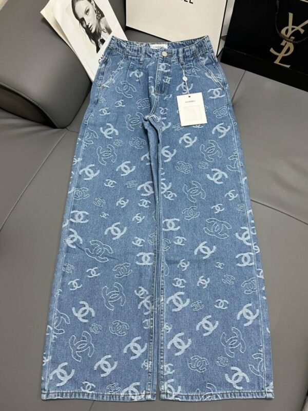 Chanel Jeans