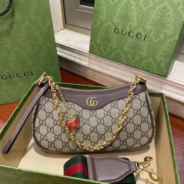 Gucci Small Shoulder Bag - Image 4