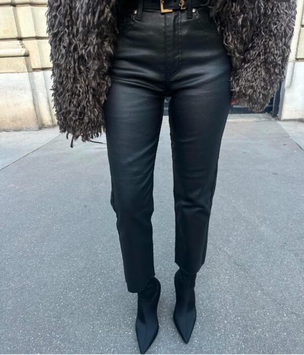 Black Skinny Jeans