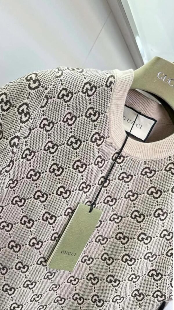 Gucci Knitted Dress - Image 4