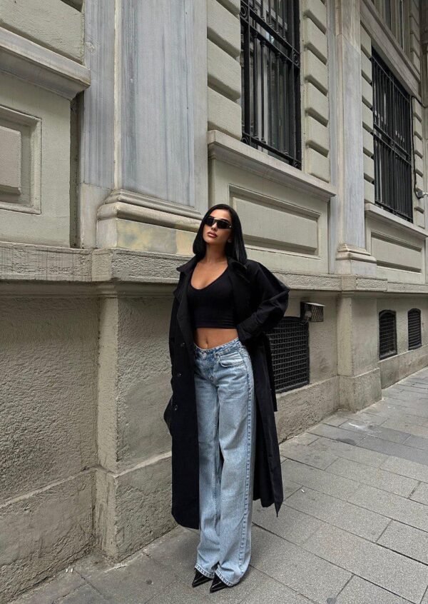 Black Trenchcoat - Image 4