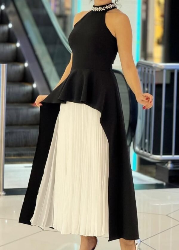 Stone Collar Detailed Evening Dress - Image 2