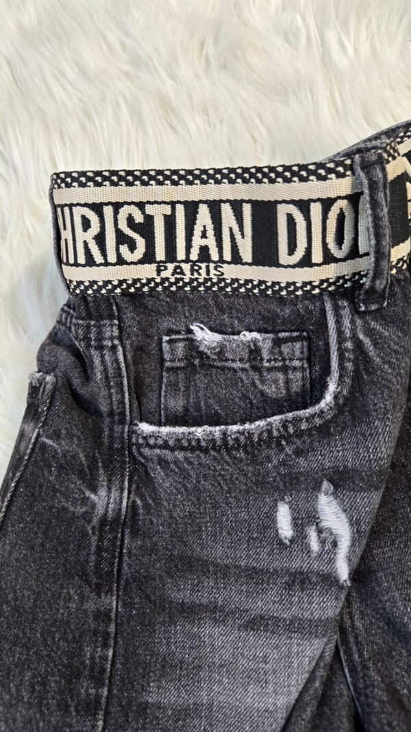 Christian Dior Belt Detailed Shorts - Image 3