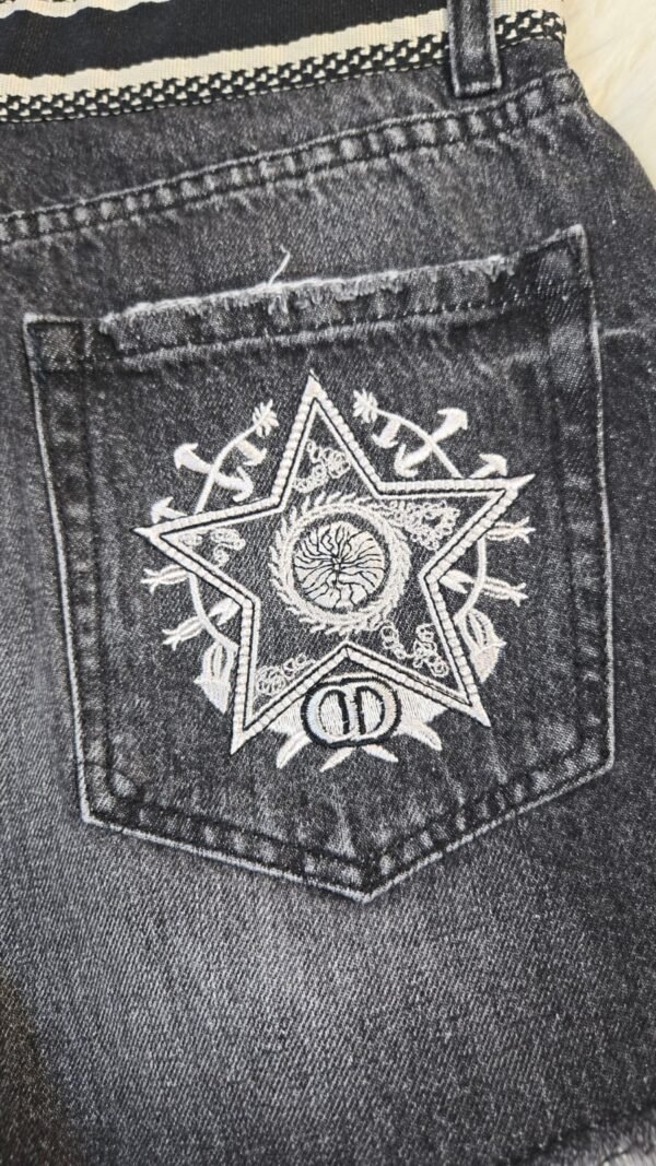Christian Dior Belt Detailed Shorts - Image 4