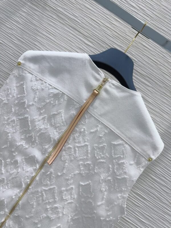 Louis Vuitton White Mini Dress - Image 4